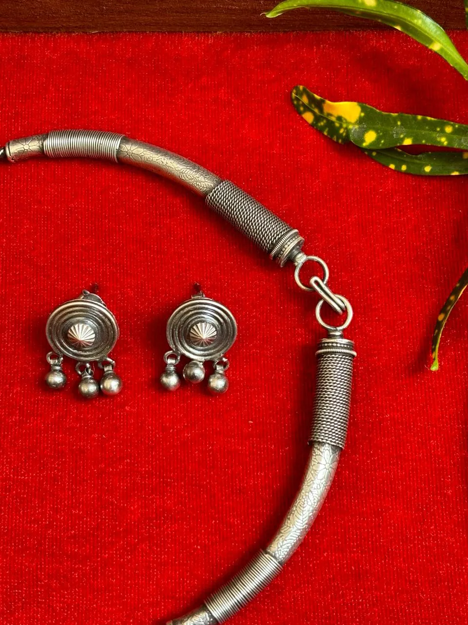 सरी   कानातले | Sari   Earrings