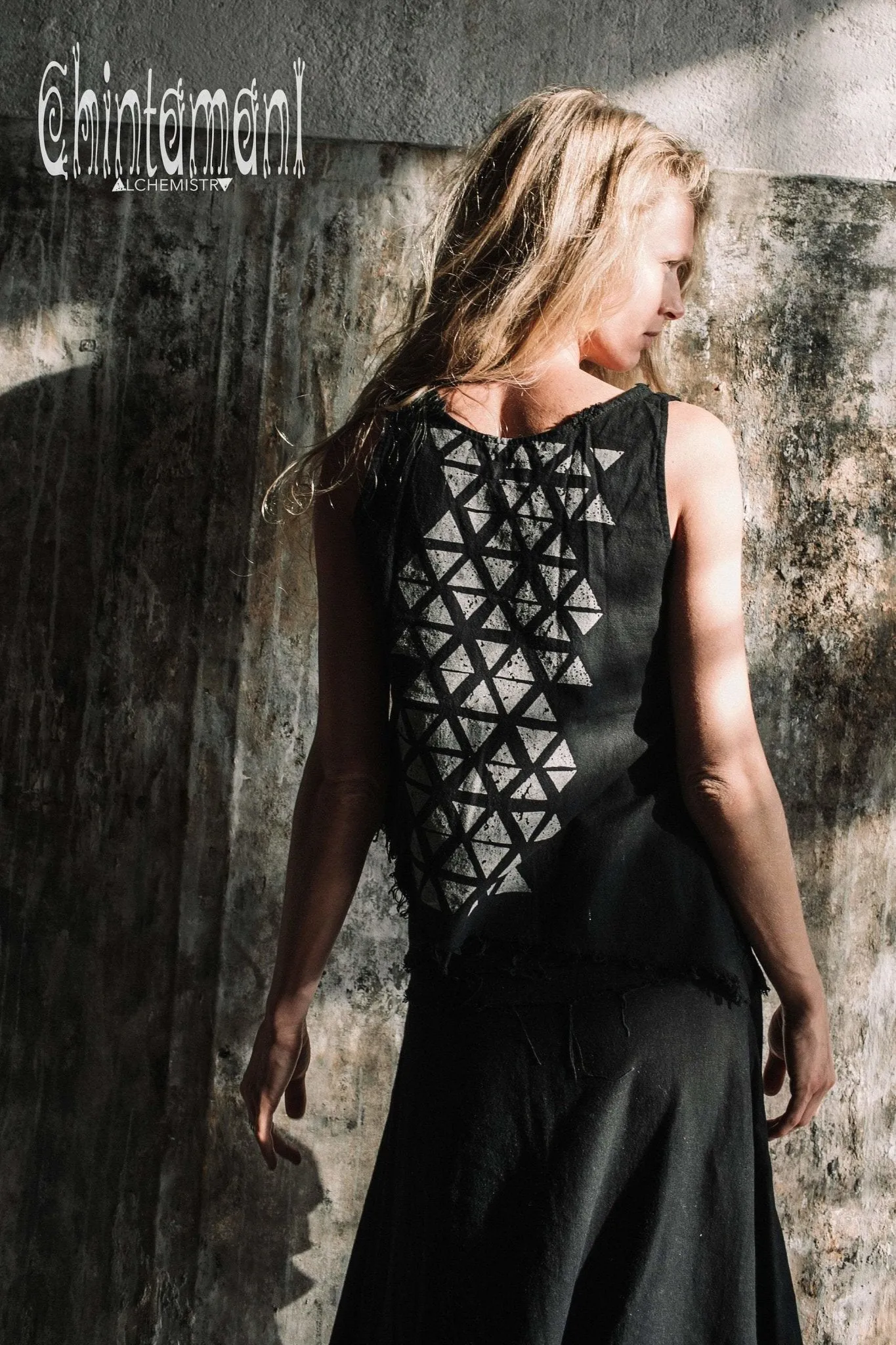 Asymmetric Raw Cotton Skirt with Navajo Pattern Stitches / Atua Tino / Black