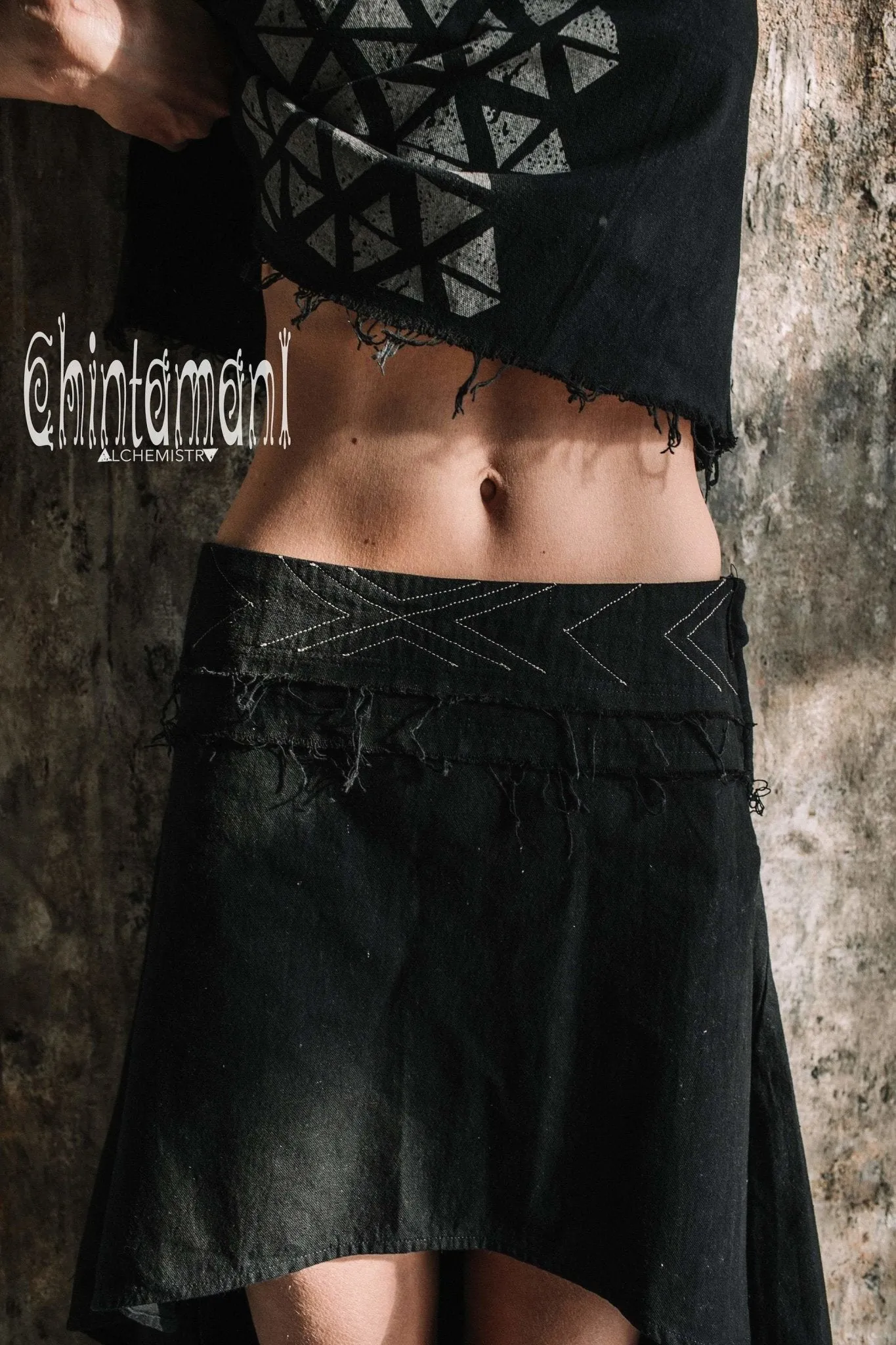 Asymmetric Raw Cotton Skirt with Navajo Pattern Stitches / Atua Tino / Black
