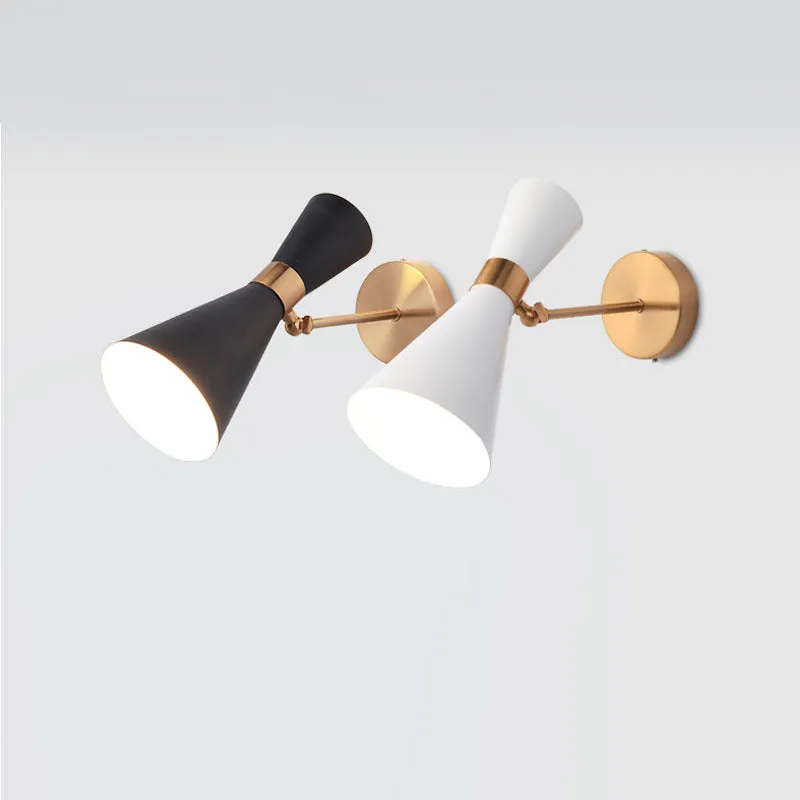 Contemporary Nordic Iron Double-Ended Horn Shape 1-Light Wall Sconce Lamp For Bedroom