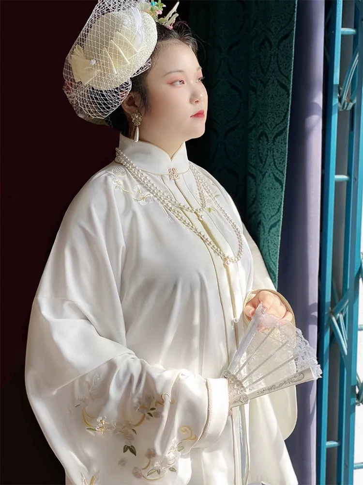Liling Hudie 立领蝴蝶 Butterfly Standing Collar Plus Sized Ming Shirt