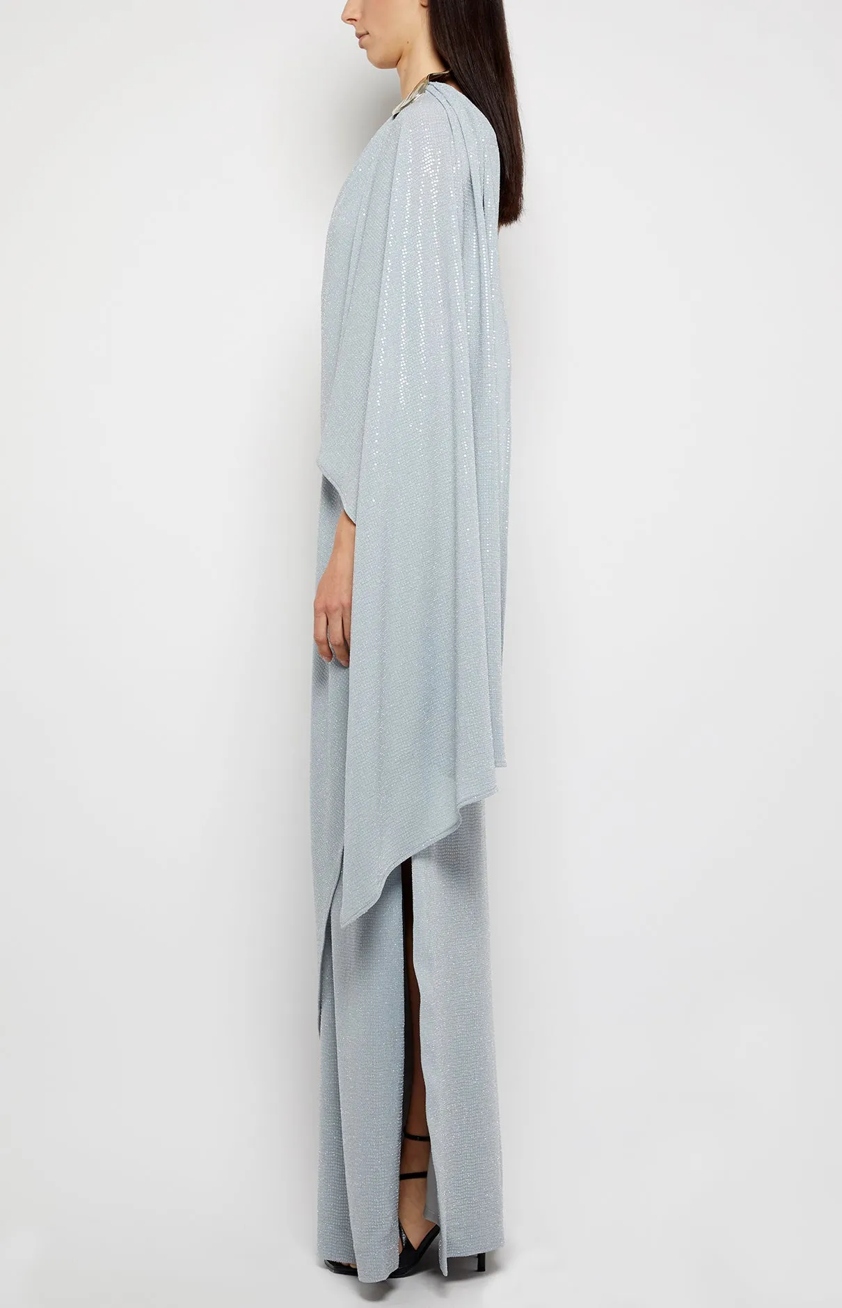 SARI GOWN