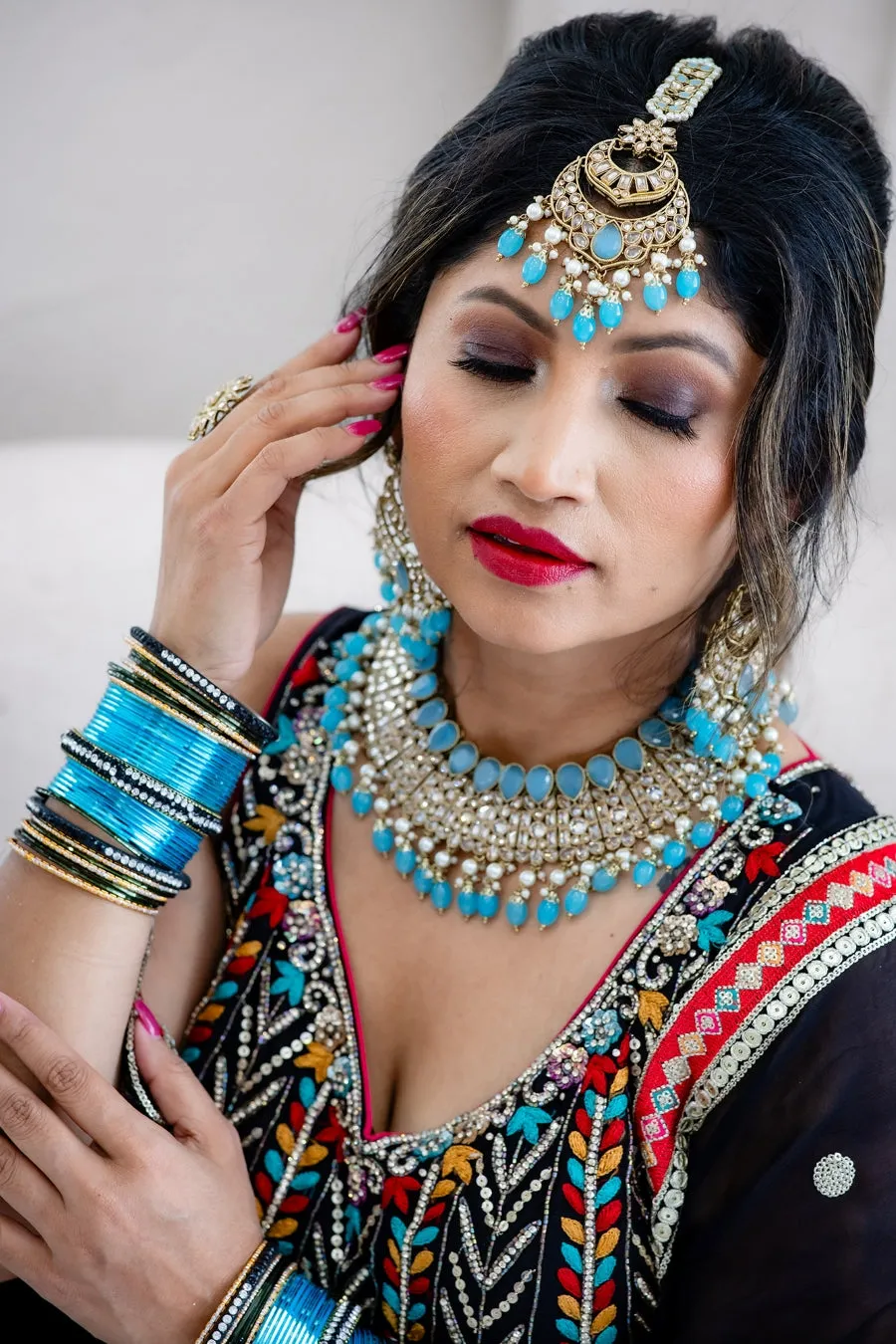 Sky Blue Champagne Polki Necklace Set