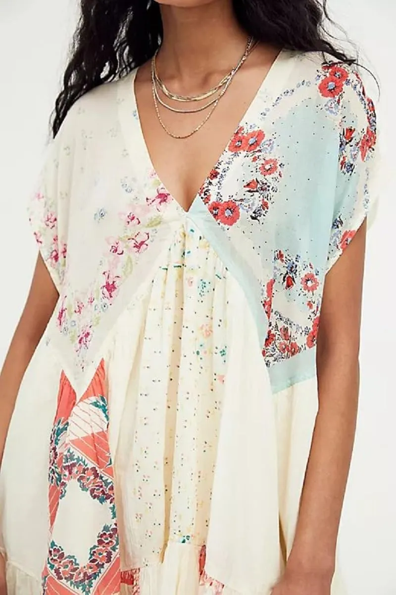Women Bohemian Floral Mini Dress Y2K Babydoll V Neck Short Dress Loose Fit Patchwork Dress Beach